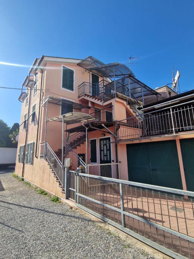 Apartamento Palm House Albenga Exterior foto